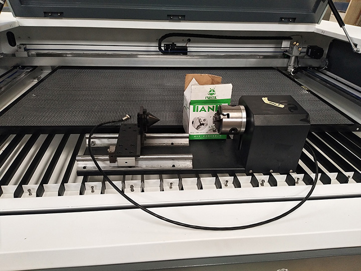 入門級(jí) CO2 業(yè)余愛(ài)好 適合初學(xué)者的激光切割機(jī)