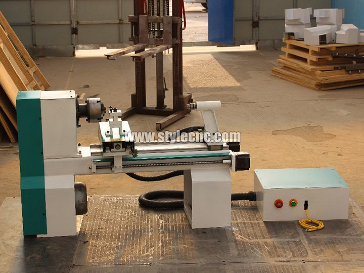 迷你臺(tái)式木工車床，適用于小型木制工藝品和藝術(shù)品