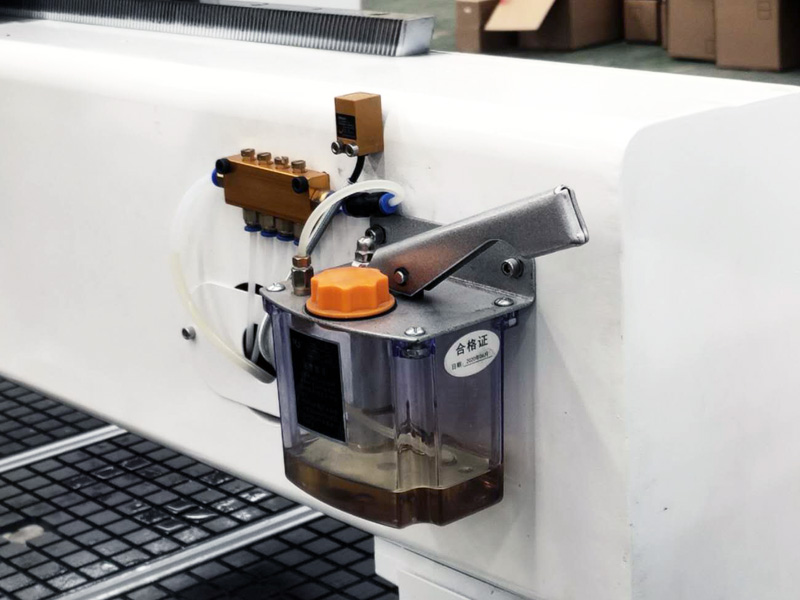 自動油潤滑系統(tǒng)